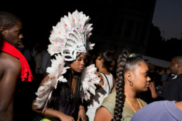 LEE HARRISON CREATIVE